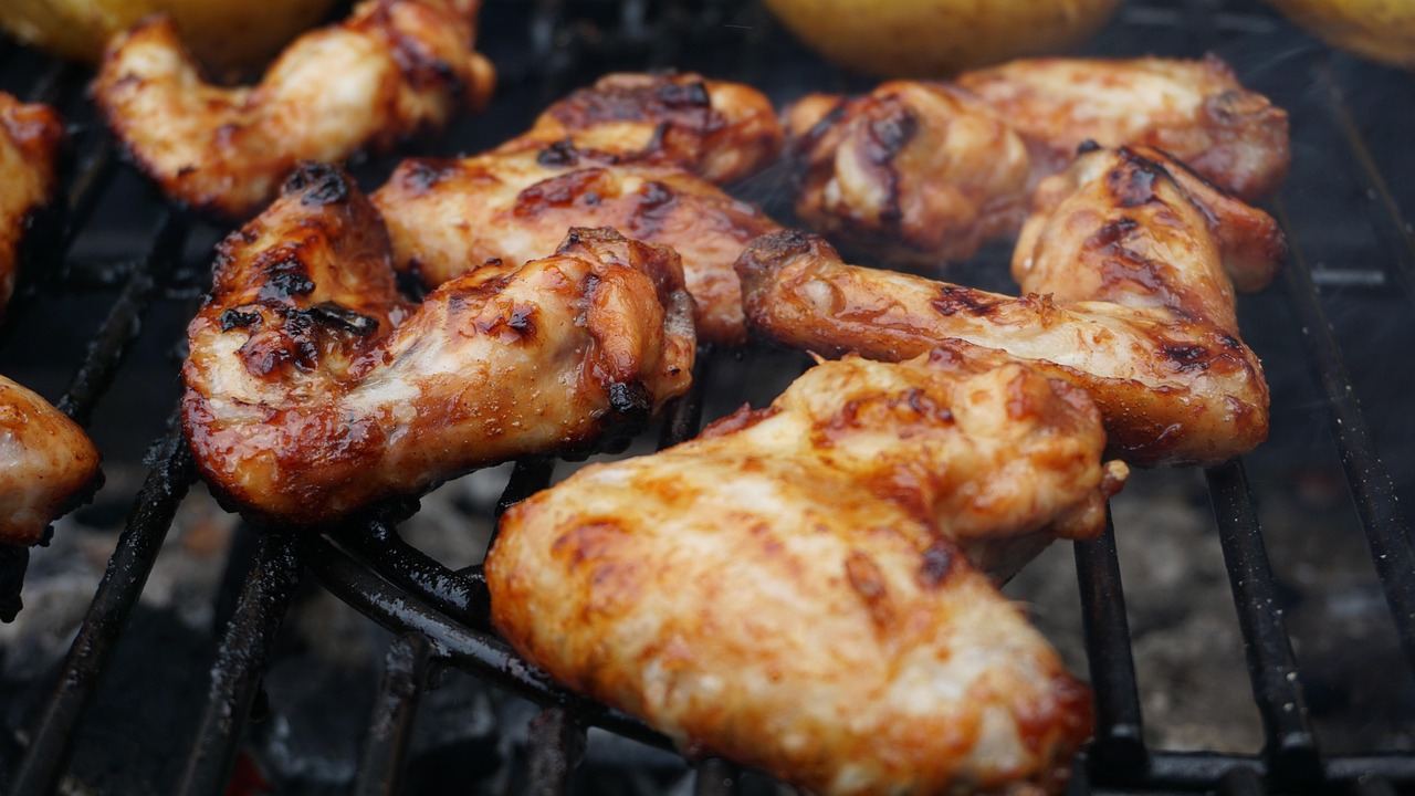 entdecken sie unsere köstlichen barbecue-saucen, perfekt für grillliebhaber, die den geschmack ihres bbqs auf das nächste level heben möchten.